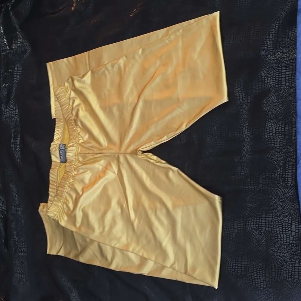 Sakkas metallic gold leggings